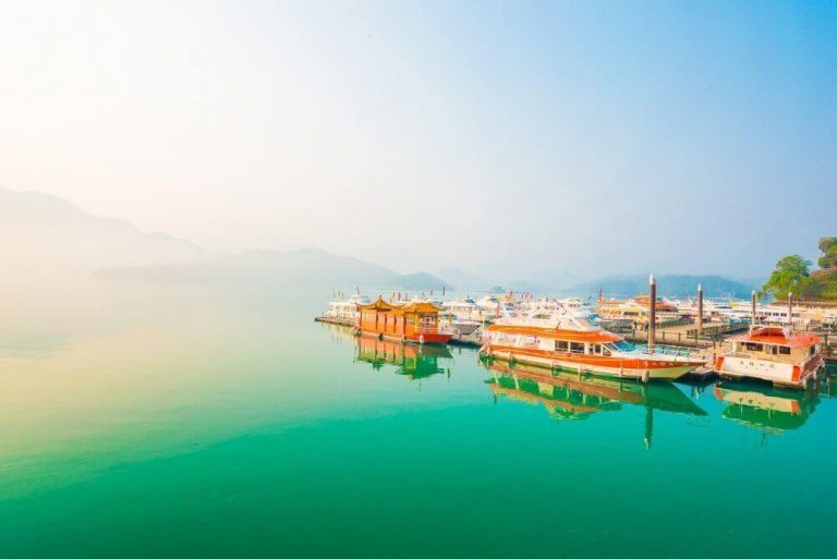 sun moon lake
