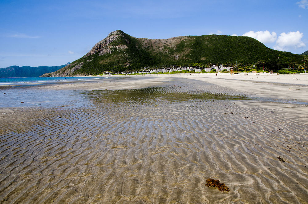 Con Dao Beach